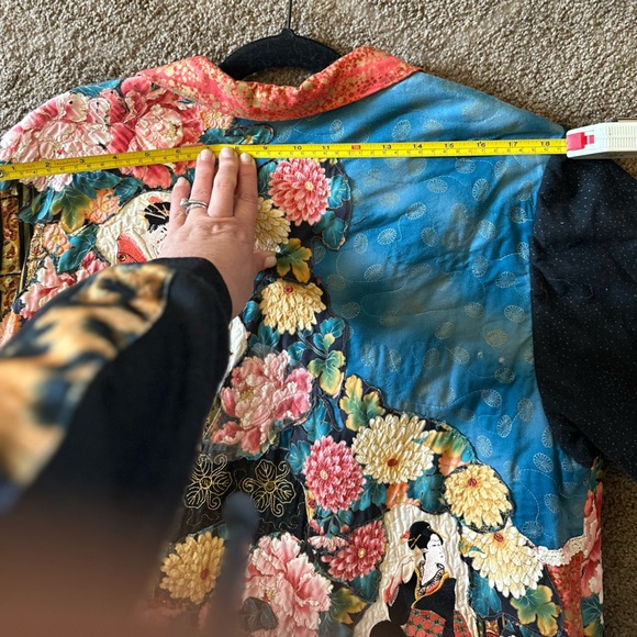 Vintage Handmade Oversized Asian Inspired Blazer - Picture 6 of 13